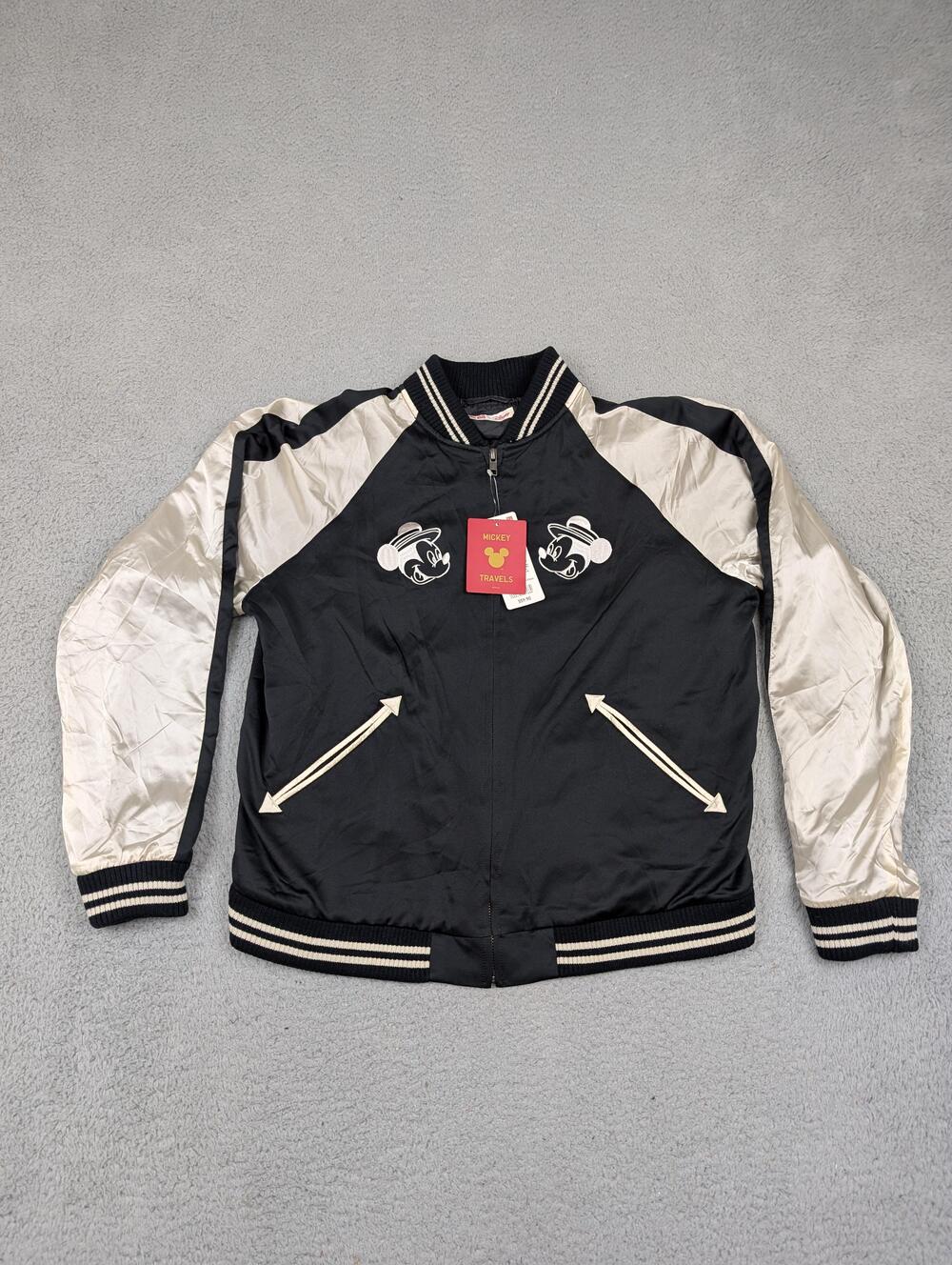 Uniqlo Disney Jacket Womens Medium Mickey Travels Souvenir Bomber World Tour